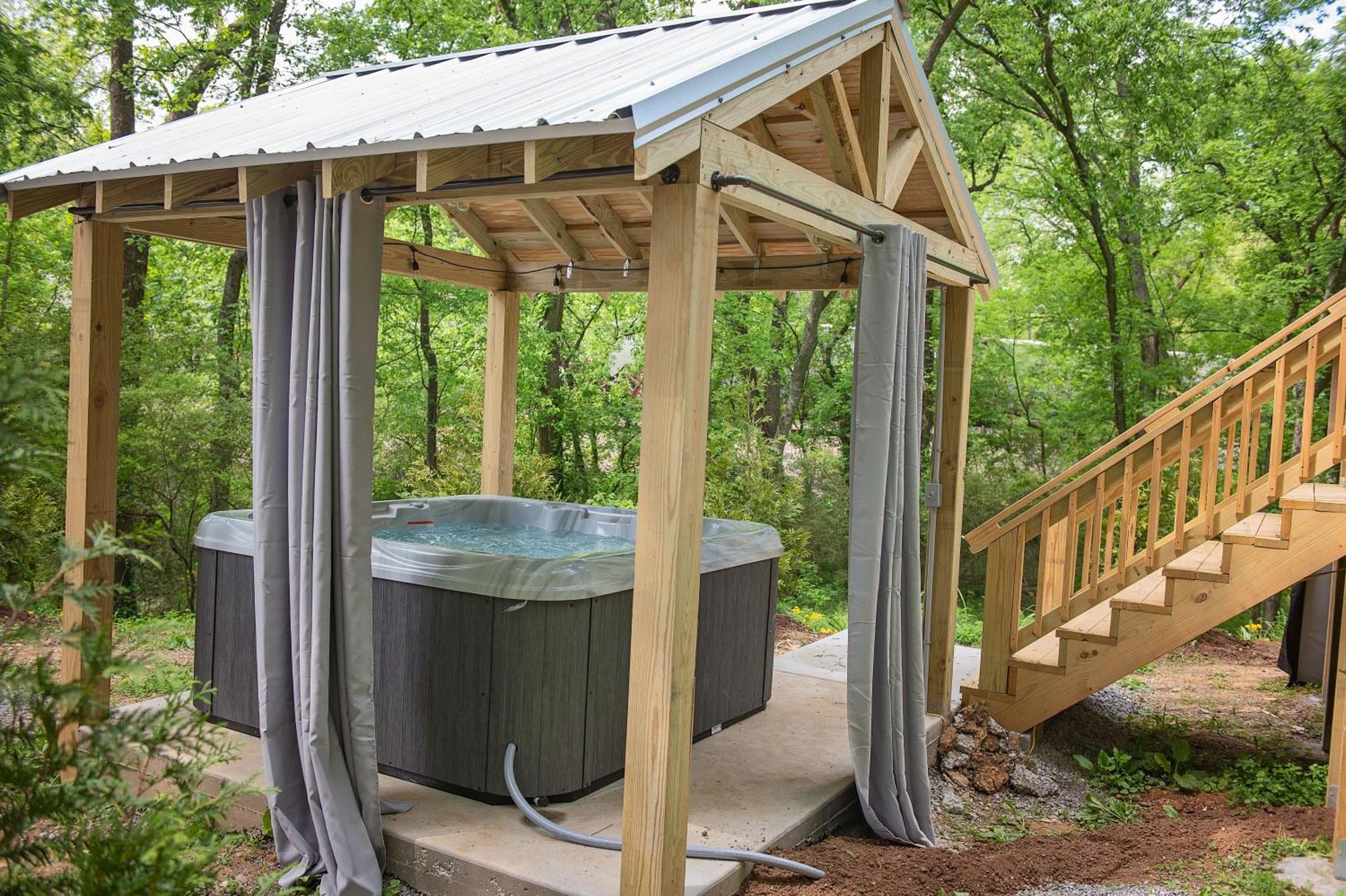 Jake Cabin Luxury Hot Tub Cabin Near Downtown Τσαττανούγκα Εξωτερικό φωτογραφία