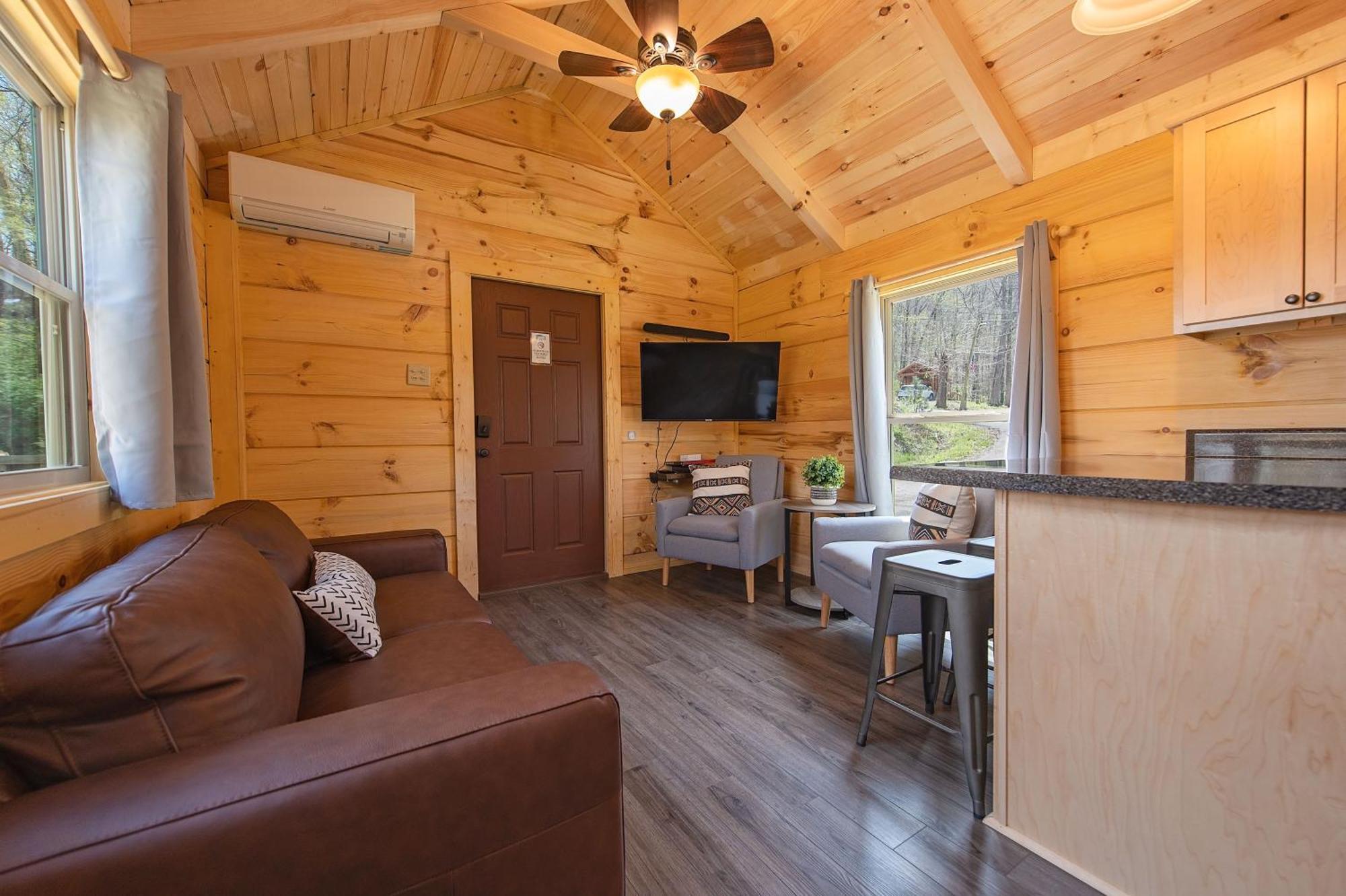 Jake Cabin Luxury Hot Tub Cabin Near Downtown Τσαττανούγκα Εξωτερικό φωτογραφία
