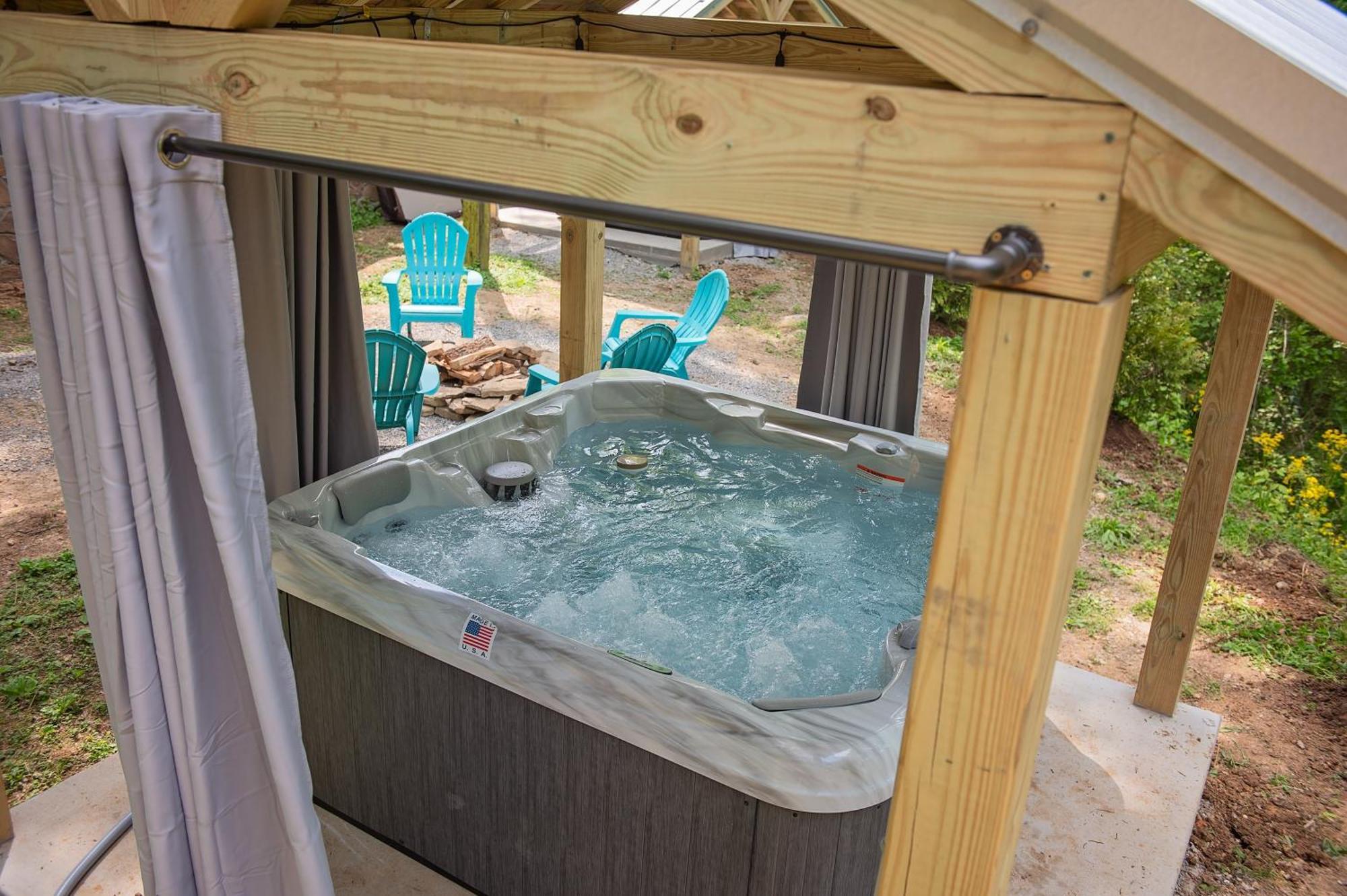 Jake Cabin Luxury Hot Tub Cabin Near Downtown Τσαττανούγκα Εξωτερικό φωτογραφία